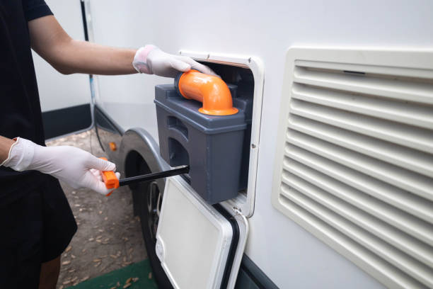 Best Luxury portable toilet rental  in Grass Lake, MI